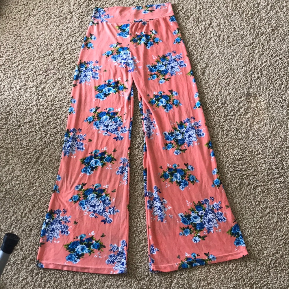 Wide leg pants
